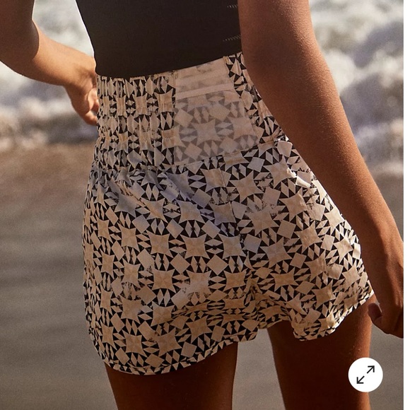 FP Movement Way Home Shorts size L - Picture 4 of 4